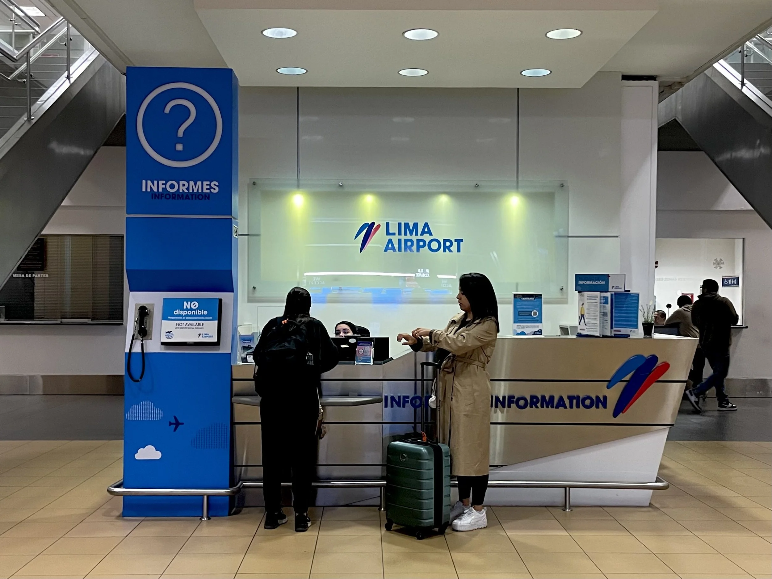 Delhi Airport lost and found help desk for misplaced baggage and personal items