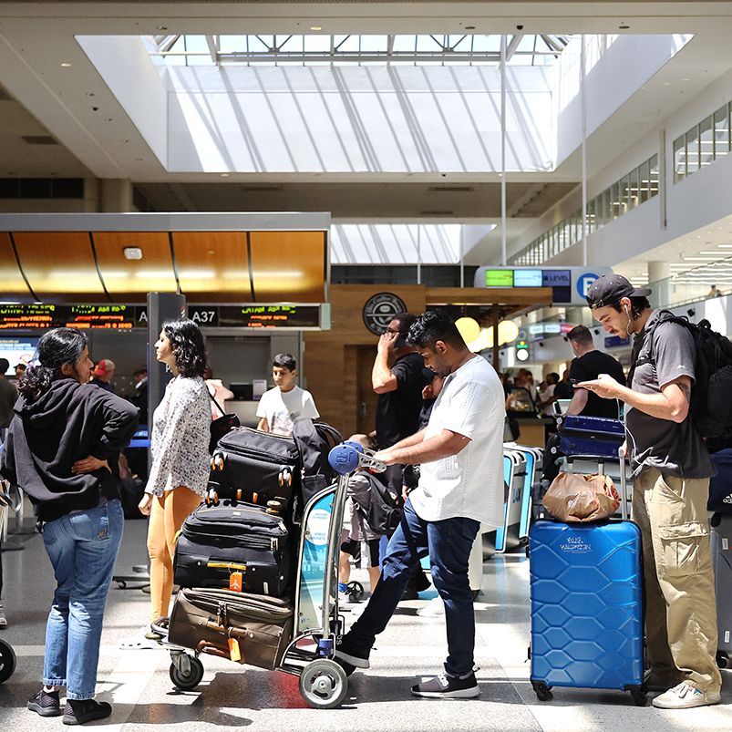 Airport to home luggage delivery service doorstep suitcase transport from airport